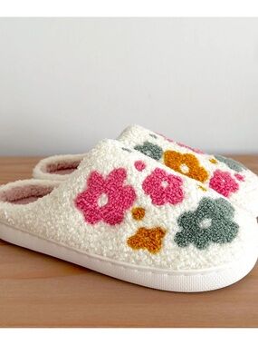 New flower slippers